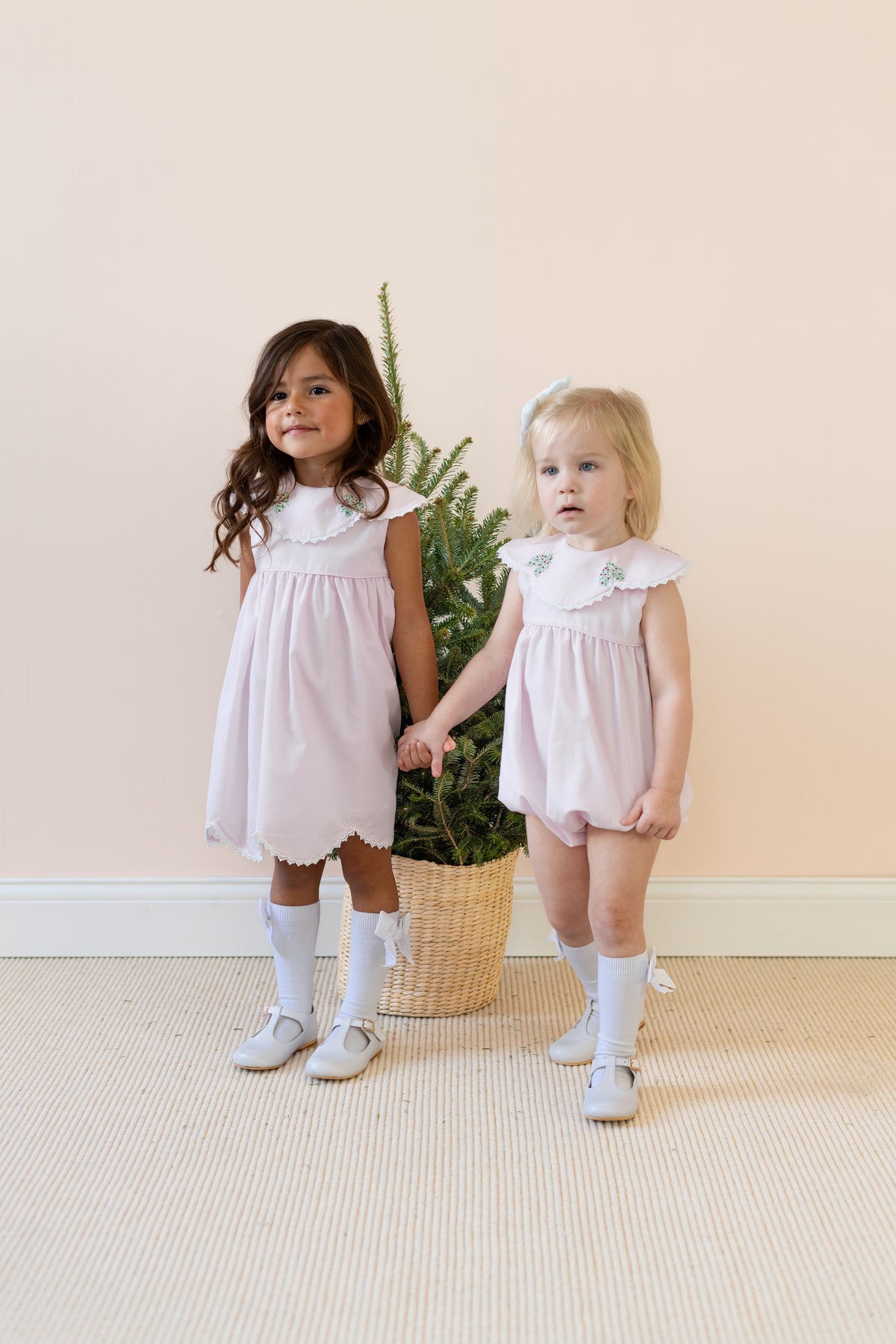 dondolo christmas dress La Boutique by Dondolo Girls Smocked Dress